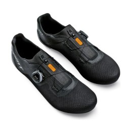 CHAUSSURES ROUTE DMT KR4 NOIR| Accessoires et équipements pour vélo