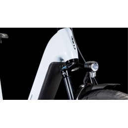 CUBE KATHMANDU HYBRID ONE 800 POLARWHITE'N'BLACK 2025| Accessoires et équipeme...