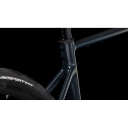 CUBE ATTAIN RACE NIGHT'N'BLACK 2025| Accessoires et équipements pour vélo