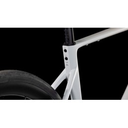 CUBE ATTAIN C:62 SLX COTTON'N'GREY 2025| Accessoires et équipements pour vélo